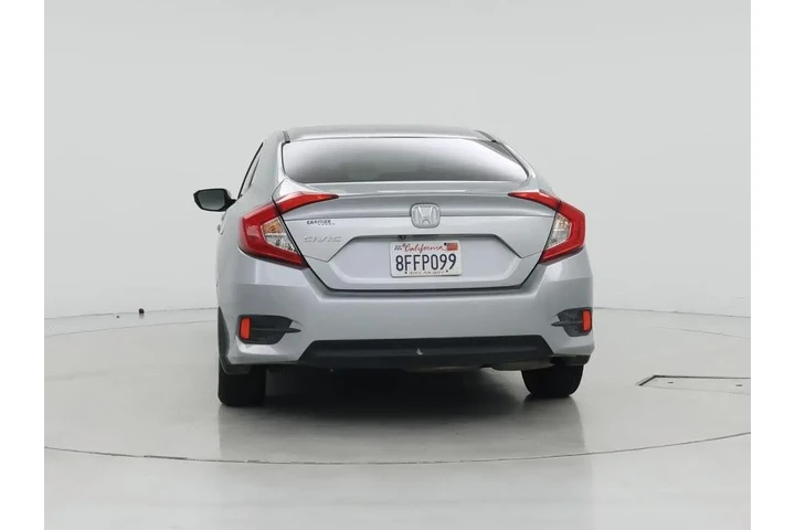 $17998 : Honda Civic 2018 LX 4dr Seda image 6