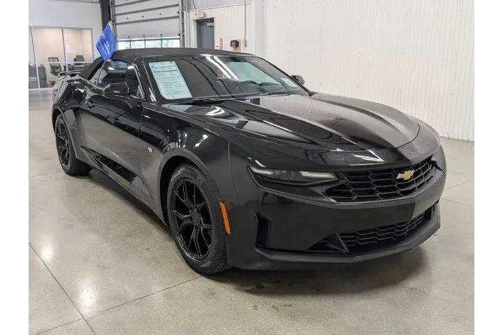 $19998 : Chevrolet Camaro 2023 LT 2dr image 5