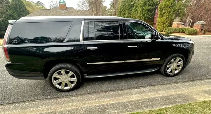 $18500 : 2018 Escalade ESV image 2