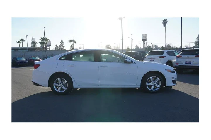 $19100 : 2024 Malibu LT image 5