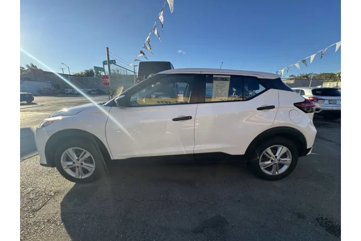 $19995 : 2023 Kicks S image 5