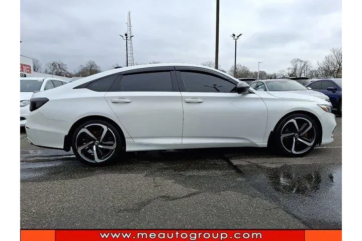 $18239 : Honda Accord 2019 Sport 4dr image 6