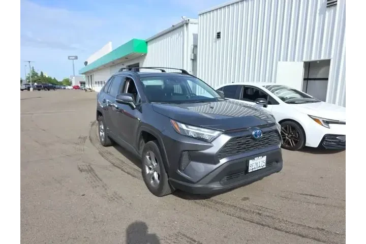 $32900 : Toyota RAV4 Hybrid 2023 AWD image 1