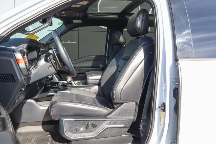 $78988 : 2025 F-150 Raptor 4WD SuperCr image 7