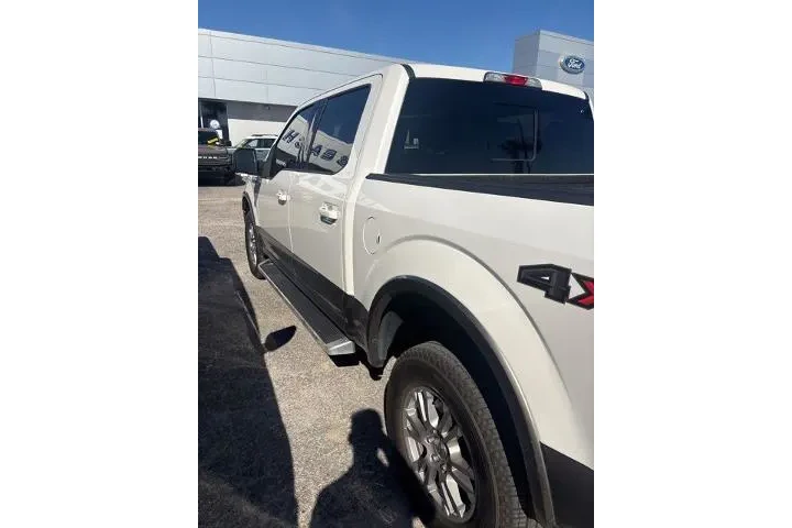 $33164 : Ford F-150 2019 4x4 Lariat 4 image 6