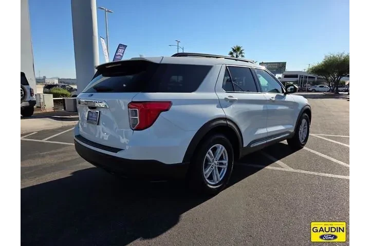 $27777 : Ford Explorer 2022 XLT 4dr S image 8