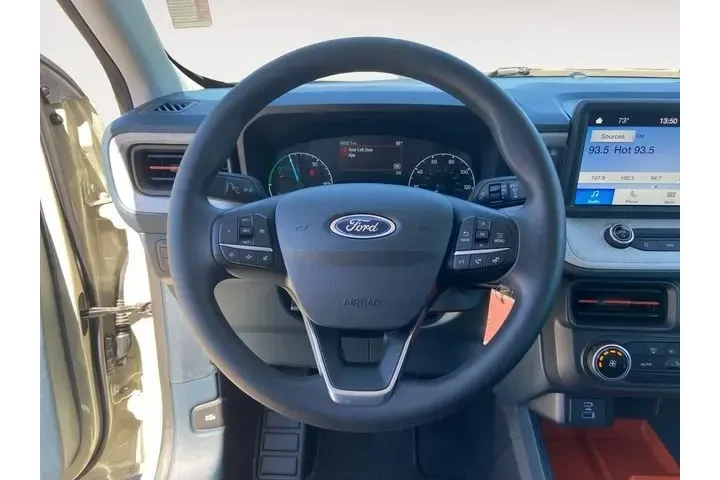 $29000 : Ford Maverick 2024 XLT 4dr S image 2