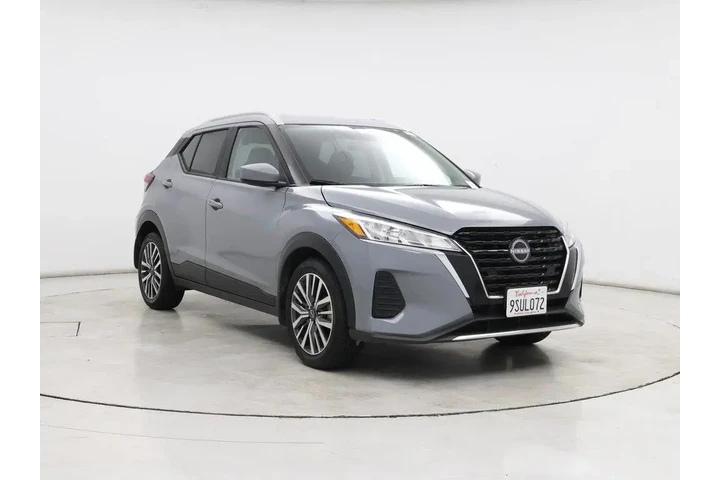 $17998 : Nissan Kicks 2023 SV 4dr Cro image 1
