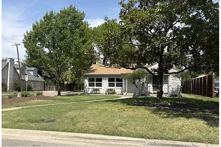 $1850 : HOUSE FOR RENT IN DALLAS TX image 3