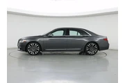 $24998 : Lincoln Continental 2017 Res thumbnail