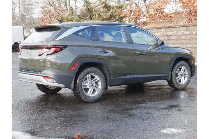 $25986 : Hyundai TUCSON 2025 AWD SE 4 image 7