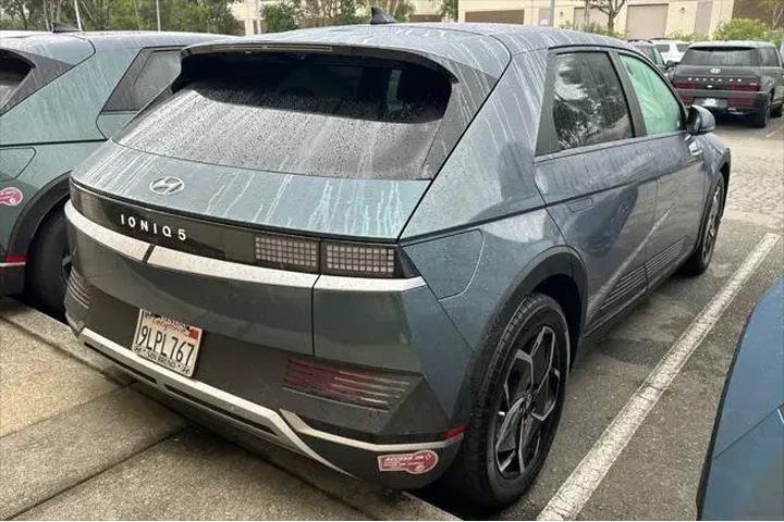 $25990 : Hyundai IONIQ 5 2024 SEL 4dr image 5