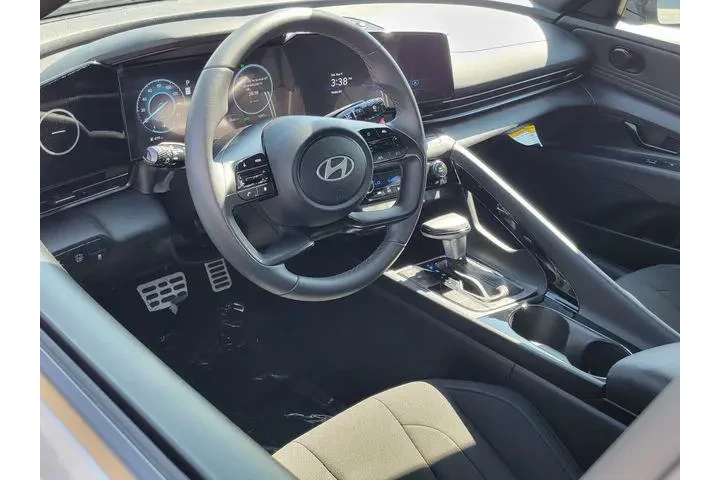 $26500 : Hyundai ELANTRA Hybrid 2026 image 1