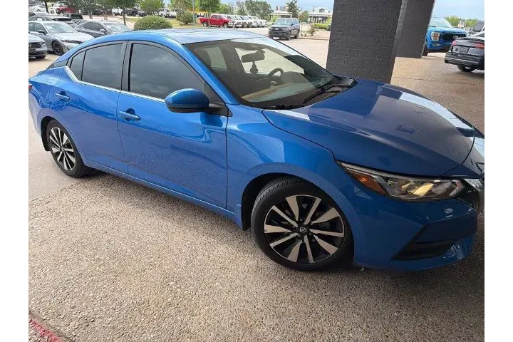 $19595 : Nissan Sentra 2023 SV 4dr Se image 4