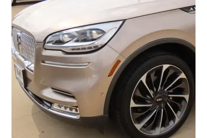 $30911 : Lincoln Aviator 2020 AWD Res image 3