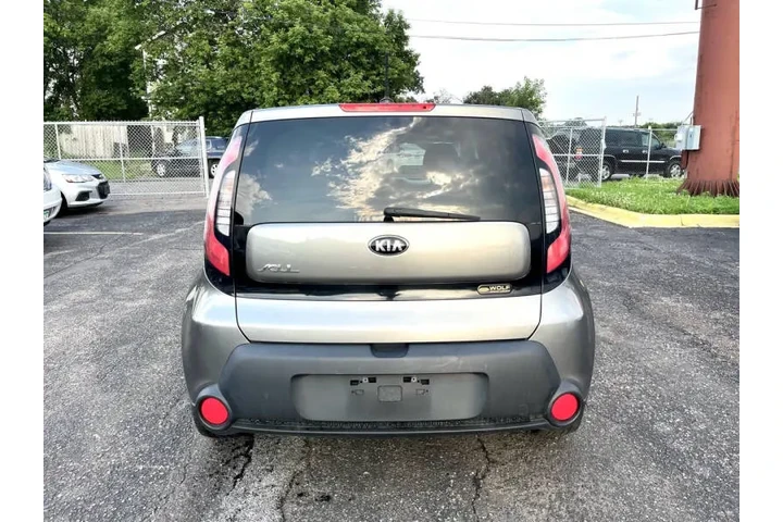 $10450 : 2016 Soul image 7