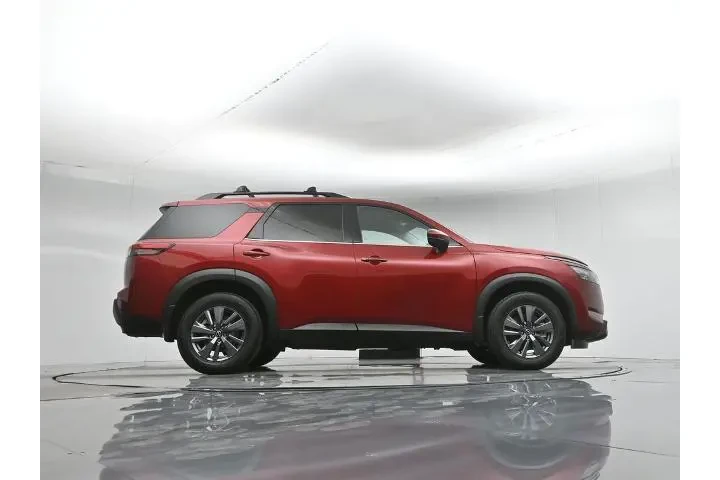 $29000 : Nissan Pathfinder 2023 SV 4d image 8