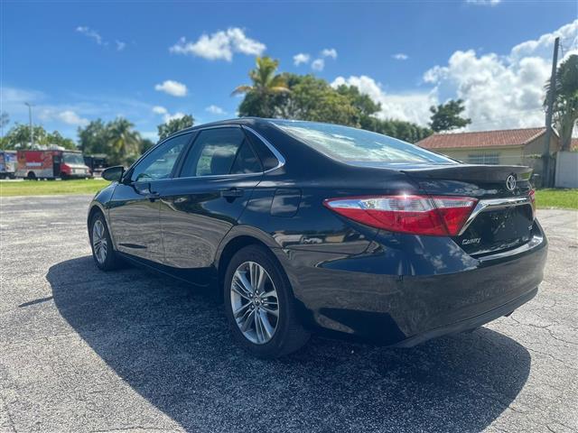 $1500 : Vendo Auto Toyota Camry image 4