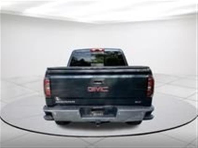 $24590 : Pre-Owned 2018 Sierra 1500 SLT image 4