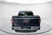 $24590 : Pre-Owned 2018 Sierra 1500 SLT thumbnail