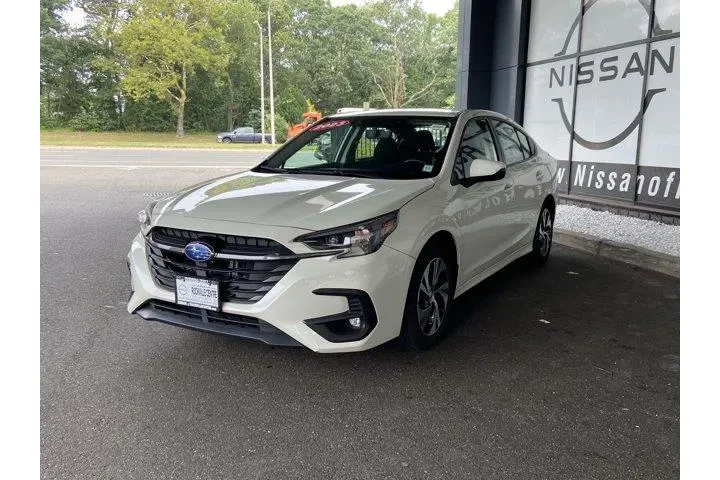 Subaru Legacy 2023 AWD Premi image 7