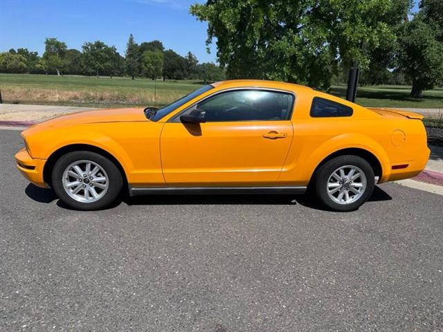 $8495 : 2007  Mustang V6 Premium image 4