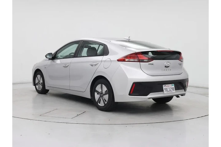 $16998 : Hyundai IONIQ Hybrid 2017 Bl image 2