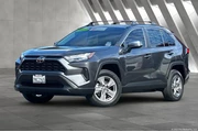 Toyota RAV4 2024 AWD XLE 4dr