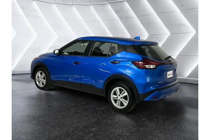 $20991 : Nissan Kicks 2024 S 4dr Cros image 6