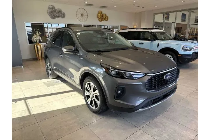 $26468 : Ford Escape 2024 AWD Platinu image 1