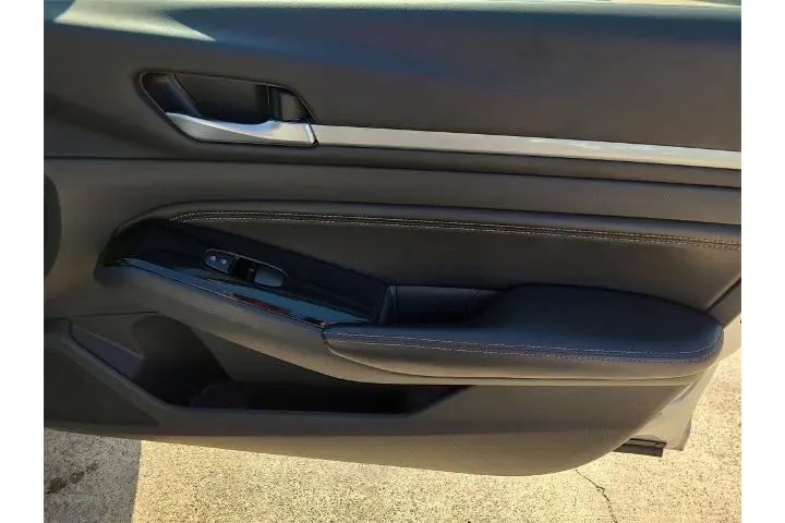 $20247 : Nissan Altima 2023 2.5 SL 4d image 9