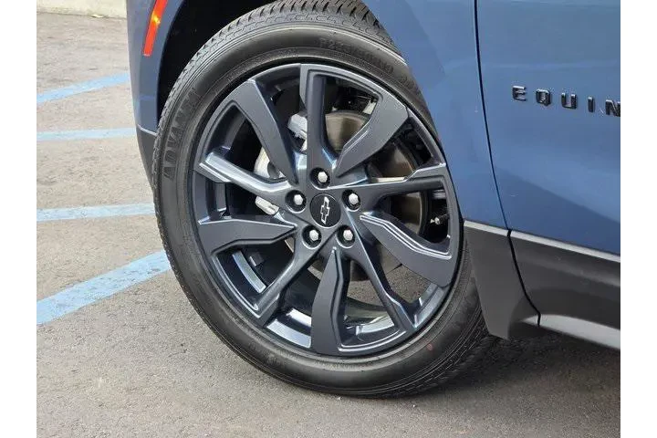 $23000 : Chevrolet Equinox 2024 RS 4d image 8