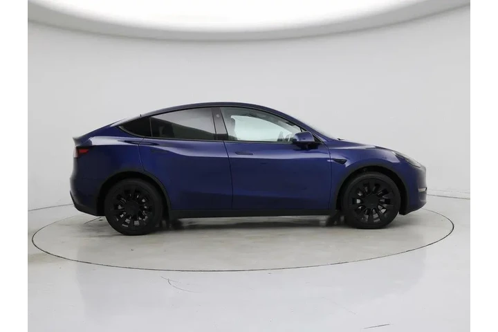 $32998 : Tesla Model Y 2023 AWD Long image 7