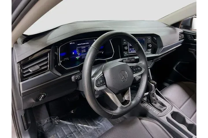 $16591 : Volkswagen Jetta 2024 SE 4dr image 9