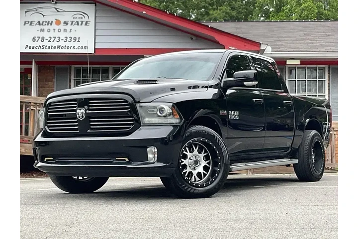 $17985 : Ram 1500 2013 4x4 Sport 4dr image 1