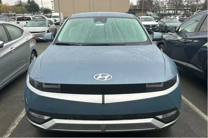 $25990 : Hyundai IONIQ 5 2024 AWD SEL image 5