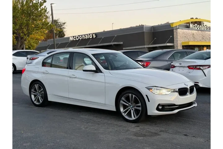 $16900 : 2018 BMW 3 Series 330i image 5