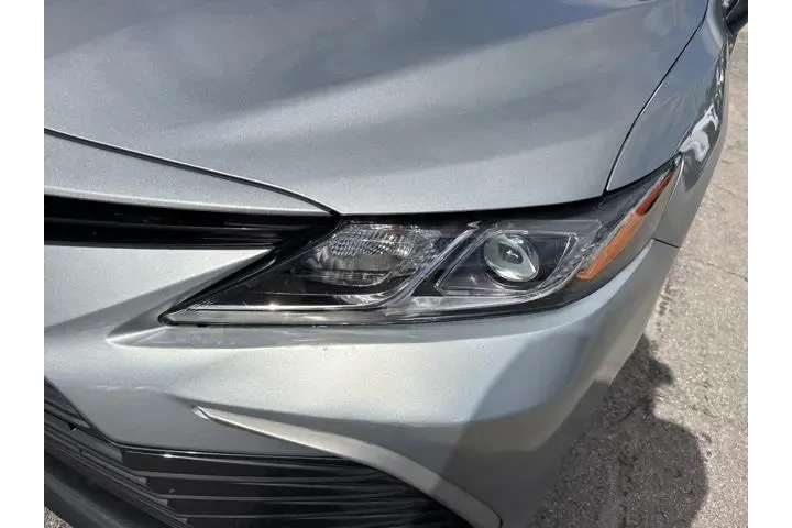 $18888 : Toyota Camry 2024 LE 4dr Sed image 9