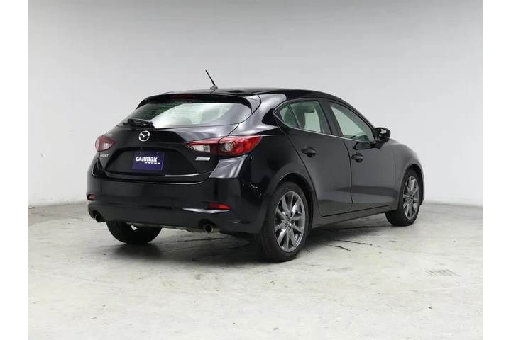 $16998 : Mazda Mazda3 2018 Touring 4d image 8