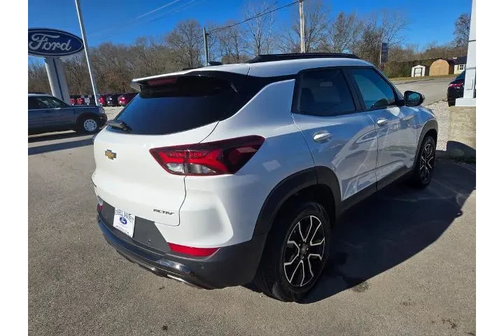 $17998 : Chevrolet Trailblazer 2021 A image 4