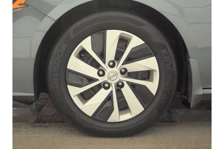 $18898 : Nissan Altima 2024 2.5 S 4dr image 9