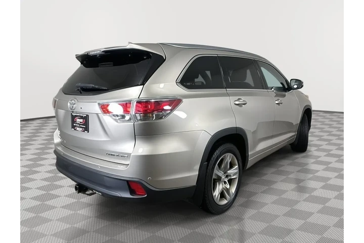 $15884 : 2015 Highlander Limited image 6