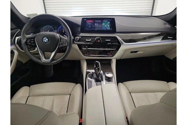 $21998 : BMW 5 Series 2019 AWD 530e x image 9