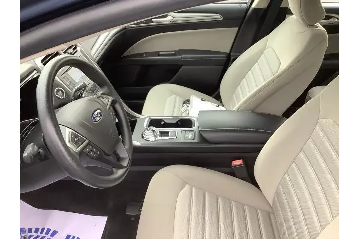 $22950 : Ford Fusion Hybrid 2018 S 4d image 10