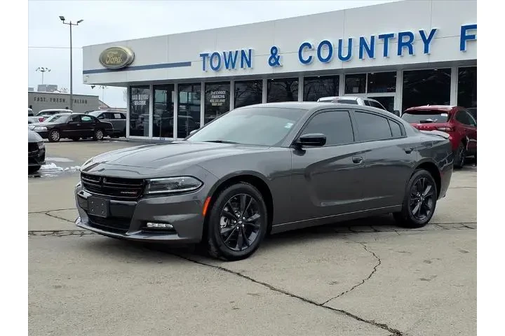 $30988 : Dodge Charger 2023 AWD SXT 4 image 7