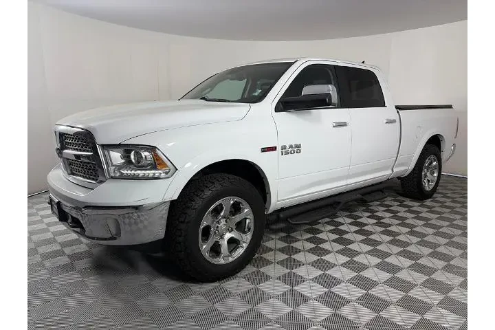 $20992 : Ram 1500 2018 4x4 Laramie 4d image 3