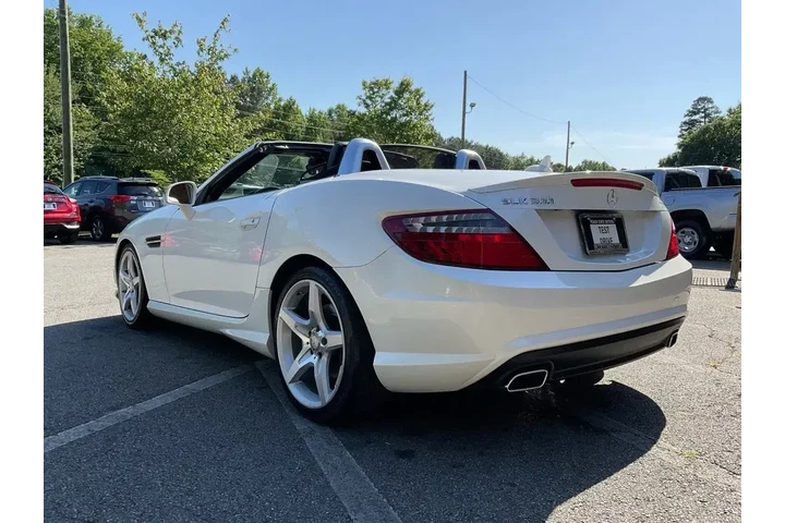$18985 : Mercedes-Benz SLK 2016 SLK 3 image 7