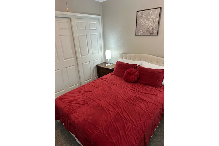 $1100 : Se renta cuarto image 3