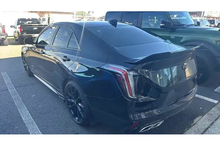 $36500 : Cadillac CT4-V 2023 AWD 4dr image 6