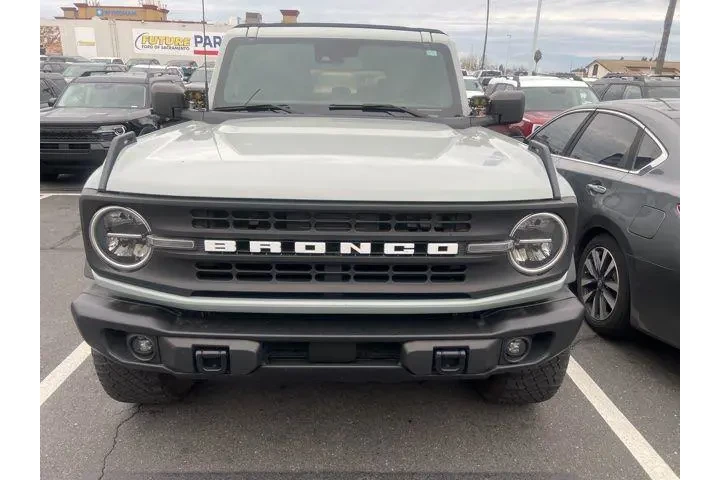 $37988 : Ford Bronco 2022 4x4 Outer B image 2